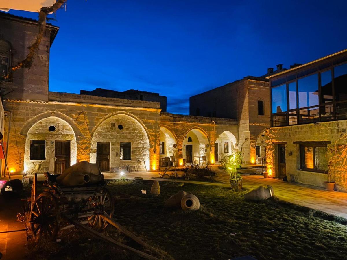 Bed and Breakfast Çavuşin Cave House à Göreme Extérieur photo