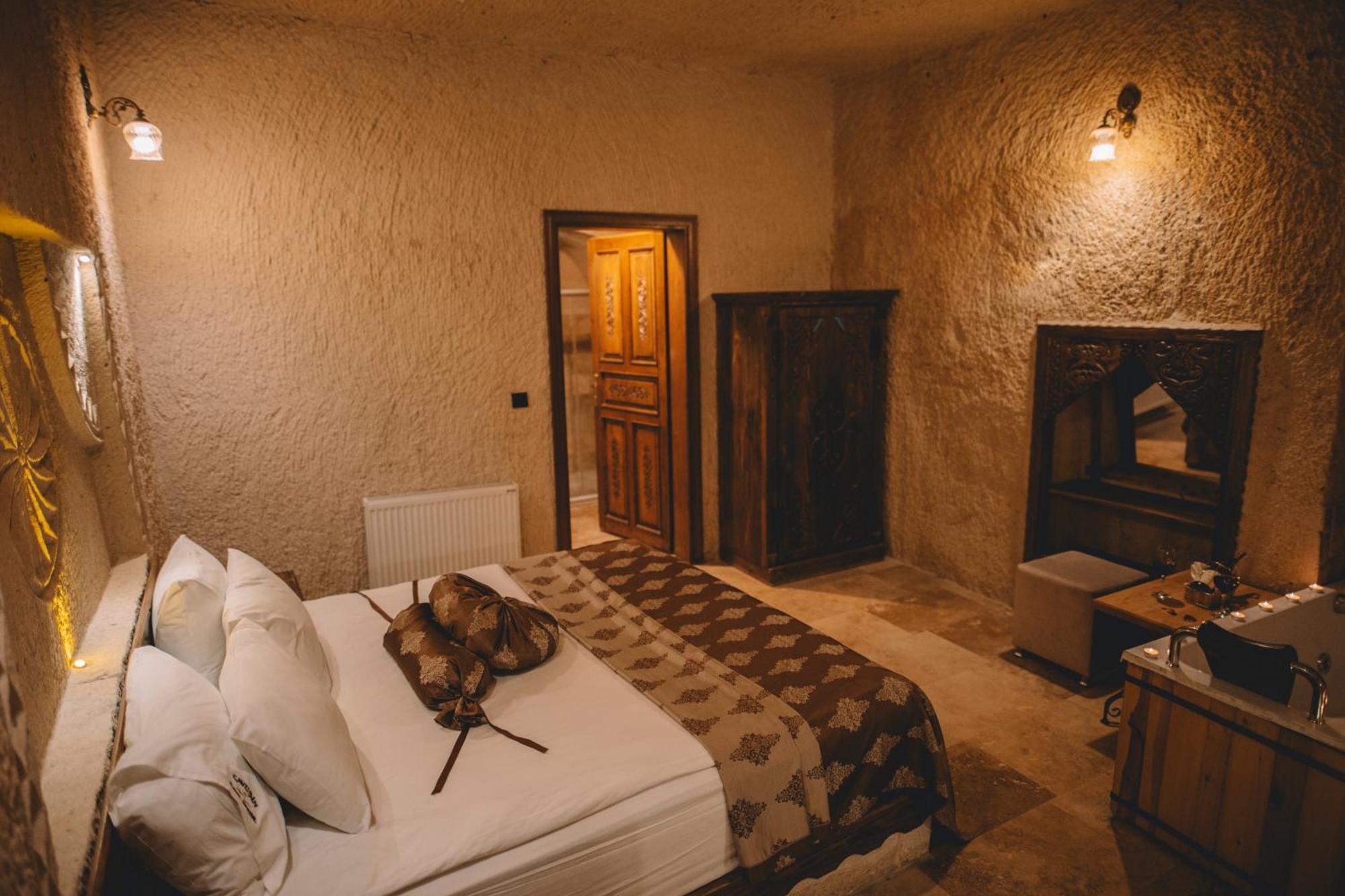 Bed and Breakfast Çavuşin Cave House à Göreme Extérieur photo